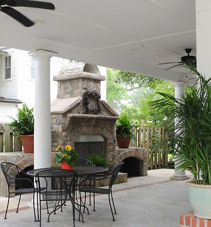 Carriage House Inn Aiken Bagian luar foto